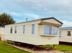 L38 Caravan Mablethorpe